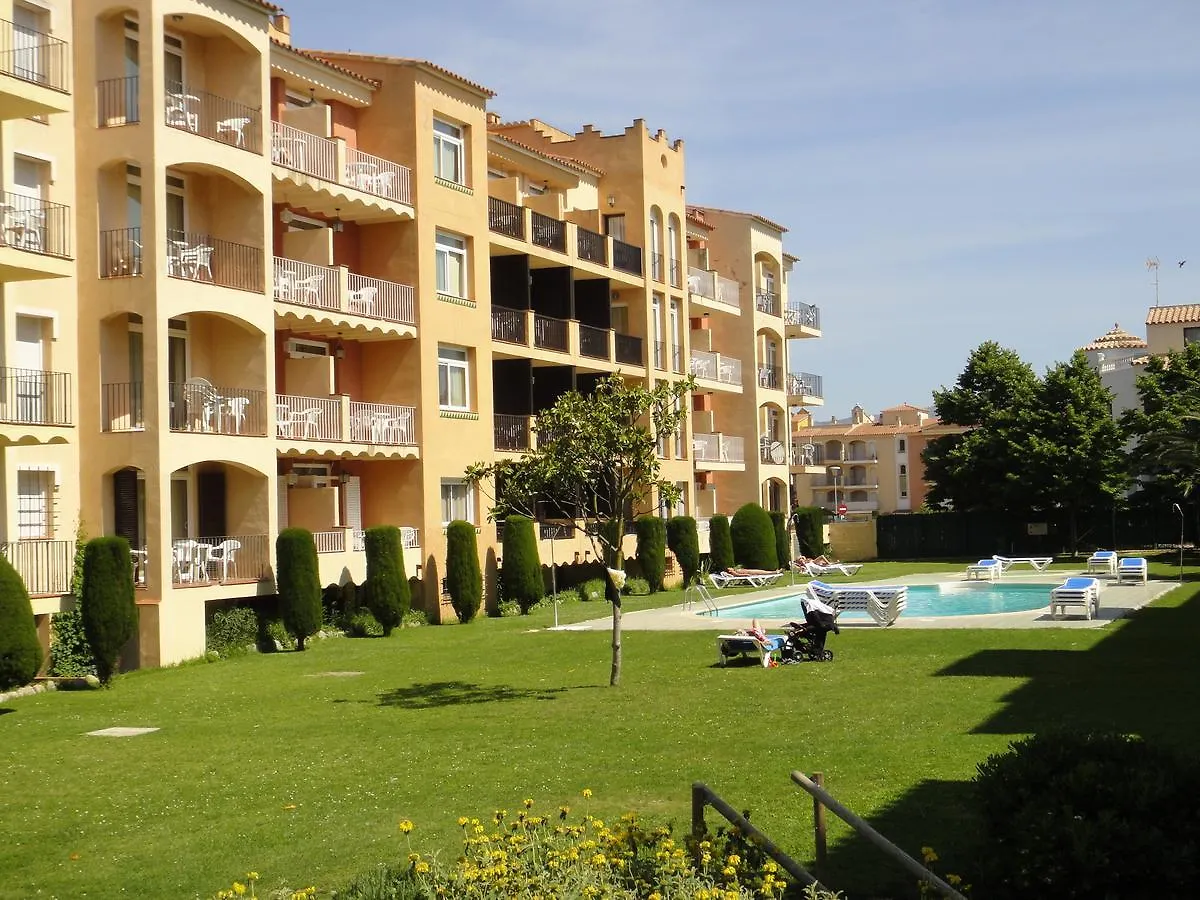 Bertur Gran Reserva Comte Empuries 0*, Empuriabrava Spain